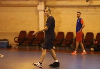 سرمربی تیم ملی:  نه می‌ترسم، نه رویا می‌فروشم!