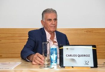 کی‌روش در 71 سالگی دکترا گرفت!