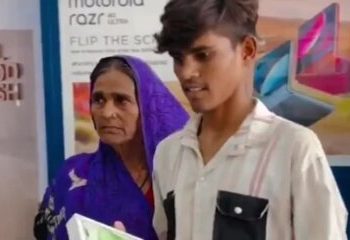 اعتصاب غذا برای خرید آیفون/ عکس