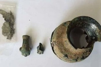 کشف اشیای تاریخی هزاره قبل از میلاد در کردستان/ عکس