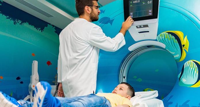 درمان‌های ژنتیکی در عصب‌شناسی کودکان پیشرفت‌ها و چالش‌ها