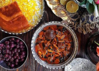 طرز تهیه خورش خلال بادام