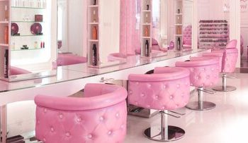 حکم شرعی شغل آرایشگری برای زنان از نظر مقام معظم رهبری