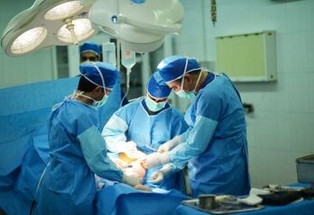 دستمزد این پزشکان ۷۰ هزار تومان است