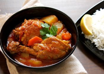 طرز تهیه چلو مرغ مجلسی آبدار با فلفل دلمه و هویج خوشمزه و رستورانی