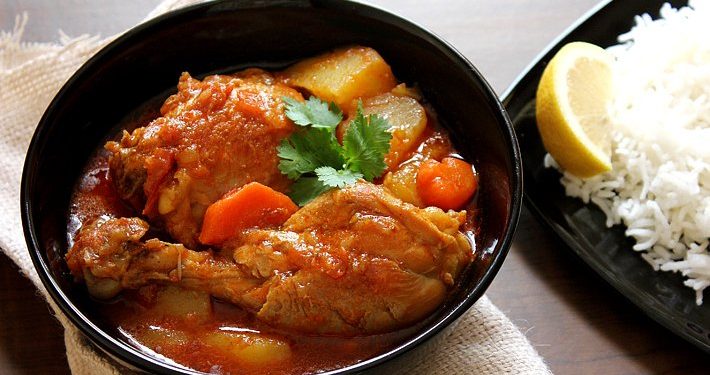 طرز تهیه چلو مرغ مجلسی آبدار با فلفل دلمه و هویج خوشمزه و رستورانی