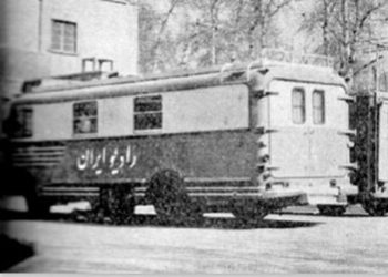 گفتوگو با نخستین گوینده زن رادیو در ایران/ گفتم مگر چنین چیزی ممکن است؟! / پدرم از خود من بیشتر خوشحال شد