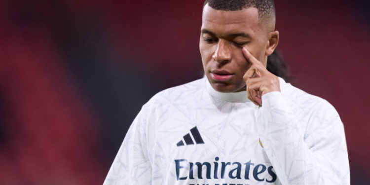 مصاحبه جنجالی امباپه: “وقت صحبت کردن است”