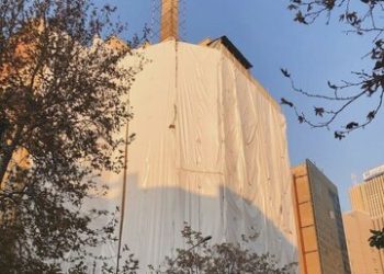 هتل کارلتون تهران تخریب میشود؟