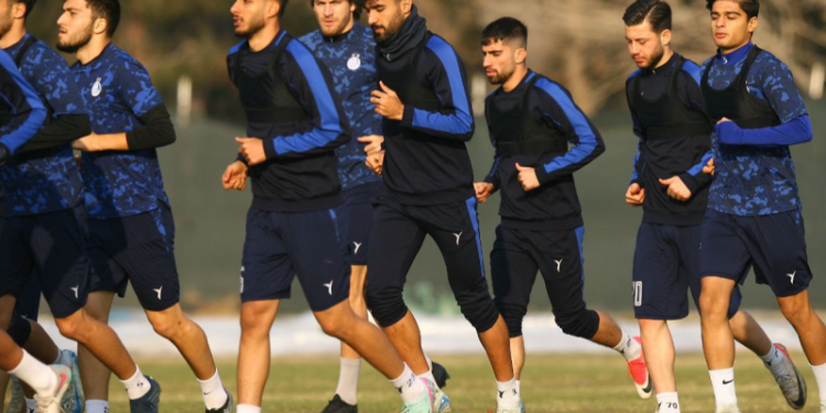 فلسفه عجیب استقلال در تعطیلی تمرینات!