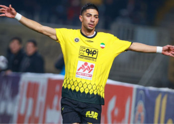 رقابت نقل و انتقالاتی پرسپولیس و سپاهان؛ لیموچی به اصفهان رفت