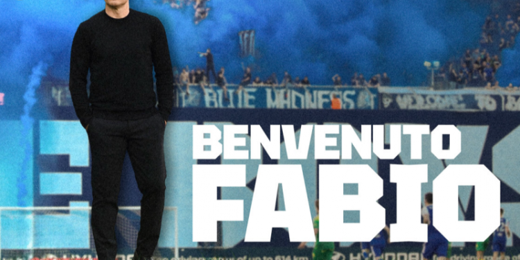 سمی کاناوارو سرمربی صادق محرمی شد!