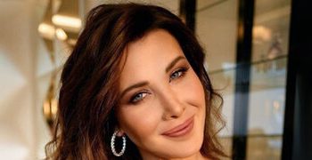 نانسی عجرم در کریسمس ۲۰۲۵/ عکس