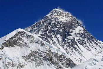 یکی از دلایل عجیب مرگ کوهنوردان در اورست