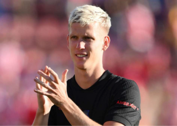 اولموی باتعصب ثبت هم نشوم از بارسا نمی‌روم