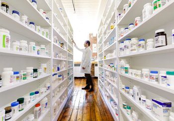 چند دلیل زیان ده شدن صنعت داروسازی / چروکیدگی صنعت دارو اتفاق افتاده است