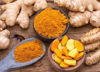 مصرف این ادویه به کاهش علائم افسردگی کمک میکند