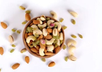 هشدار؛ این نوع آجیل‌ می‌تواند عامل سرطان کبد شود