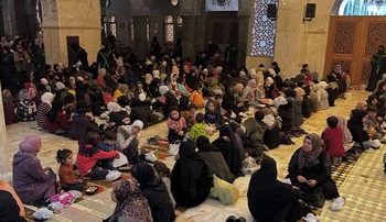 افطاریهای حرم حضرت زینب، با چاشنی حمایت از جولانی!