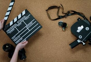 از سال ۱۳۸۵ تا کنون حدود ۵۰ فیلم سینمایی لو رفته است