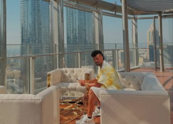 رامین رضاییان در دبی تعطیلات لاکچری ستاره استقلال در امارات