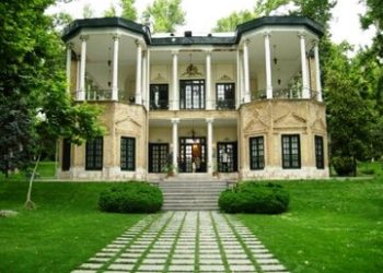 کاخ‌های تاریخی تهران تعطیل شدند