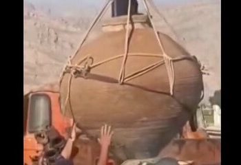 کشف‌ جدید در ارسنجان به تخت جمشید منتقل شد/ عکس