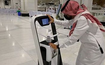 اقدام جدید عربستانیها؛ پای رباتها به مراسم حج باز شد/ جزئیات