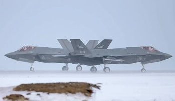 راز برآمدگی عجیب پشت جنگنده‌های «اف ۳۵» / عکس