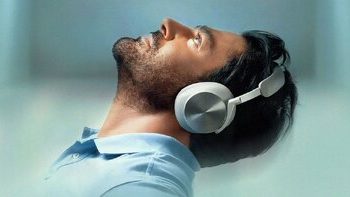 دورخیز معنادار گلزار برای سینما و موسیقی