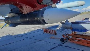 ترکیب مرگبار سوخو و موشک اتمی/ سریع‌ترین موشک هوا به هوای هسته‌ای در جهان