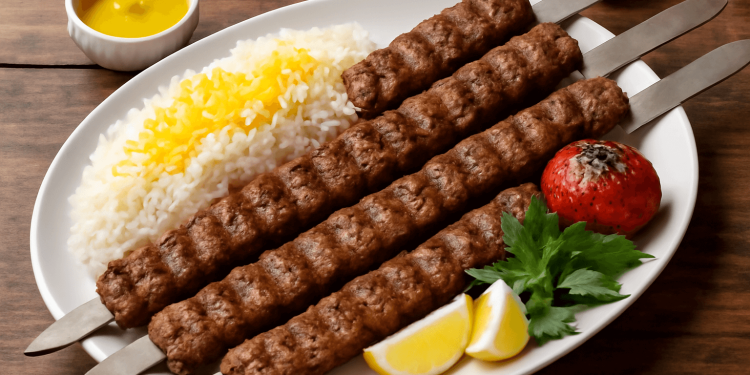 طرز تهیه کباب کوبیده خوشمزه و ساده به سبک رستورانی