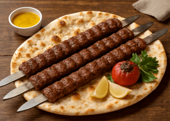 طرز تهیه کباب کوبیده خوشمزه و ساده به سبک رستورانی