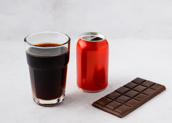 نوشابه مضرتر است یا شکلات؟
